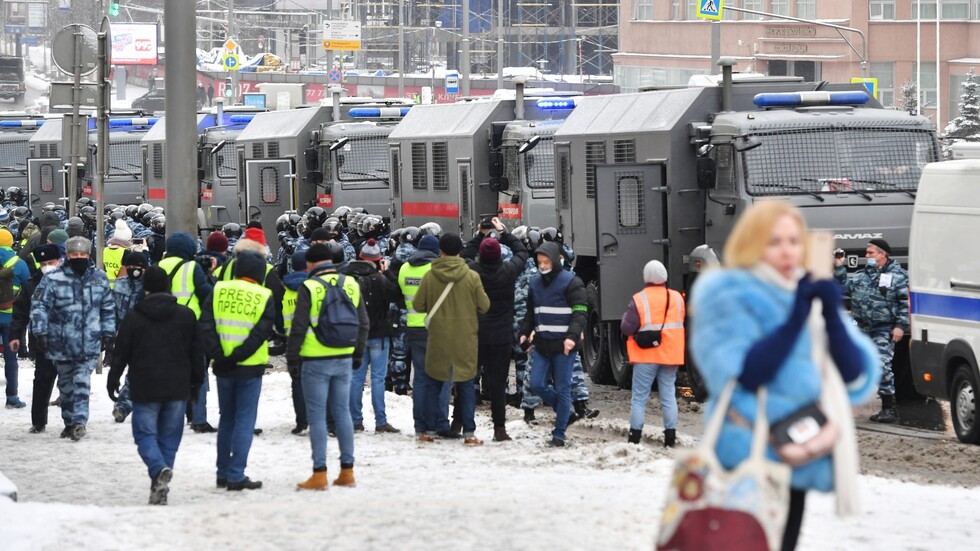 موسكو.. توقيف عدد من المشاركين في مظاهرات غير مرخصة