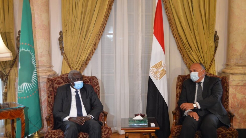 سامح شكري لمفوضية الاتحاد الإفريقي: نريد التزاما من إثيوبيا للتوصل لاتفاق قانوني حول سد النهضة