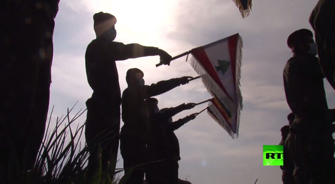 مقاتلو حزب الله يحيون ذكرى اغتيال سليماني على الحدود مع إسرائيل