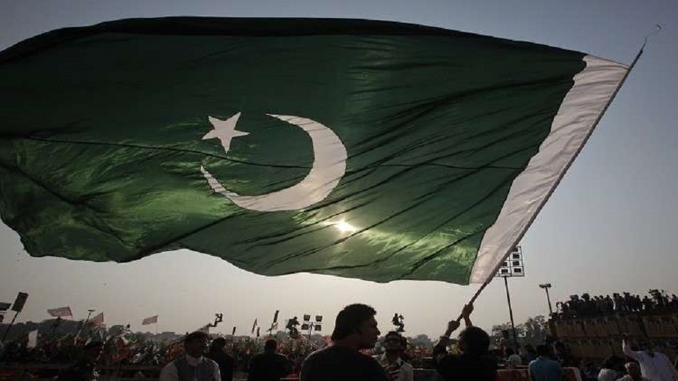 باكستان.. أقلية الهزارة ترفض دفن 10 أطفال قتلهم 