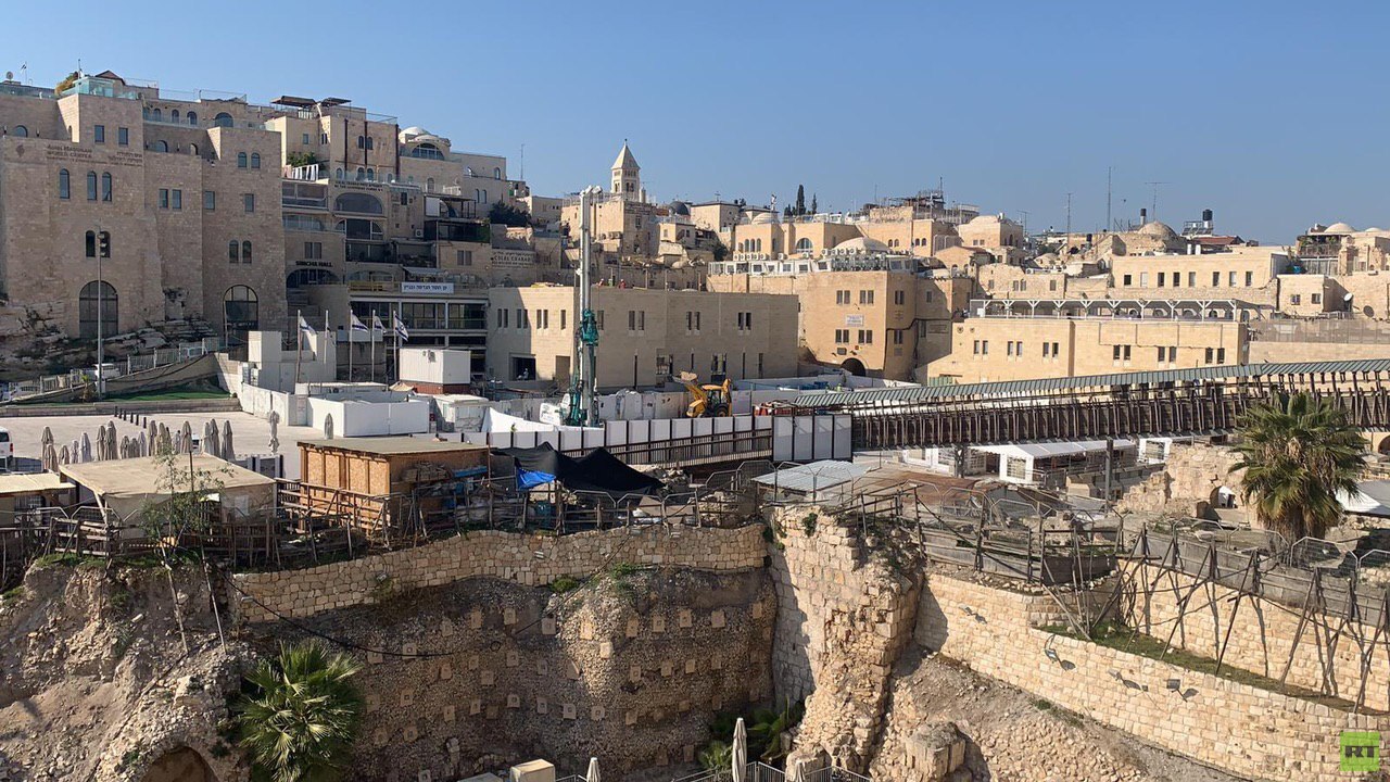 دائرة أوقاف القدس تعرب عن قلقها من الحفريات الإسرائيلية في الأقصى (صور+ فيديو)