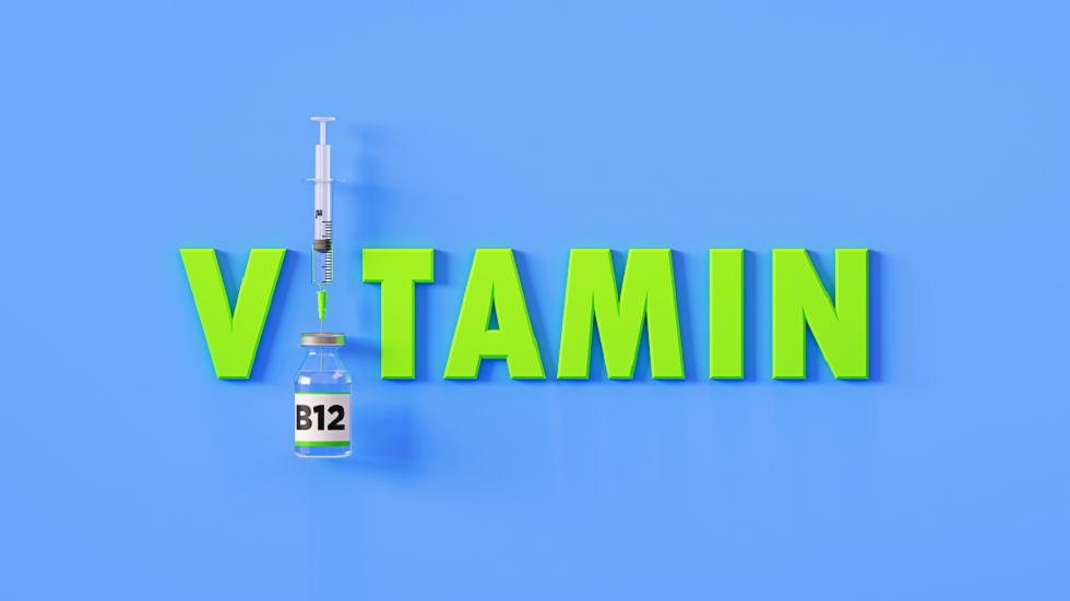 علامة تحذير رئيسية لنقص فيتامين B12 في الجسم!