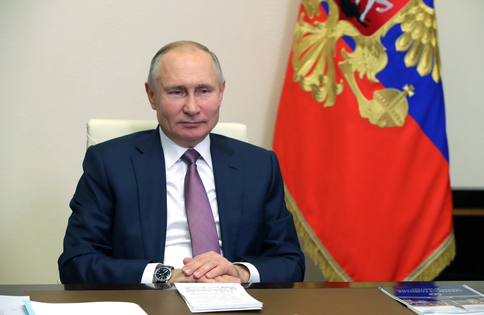 بوتين يرحب بالمشاركين في منتدى 