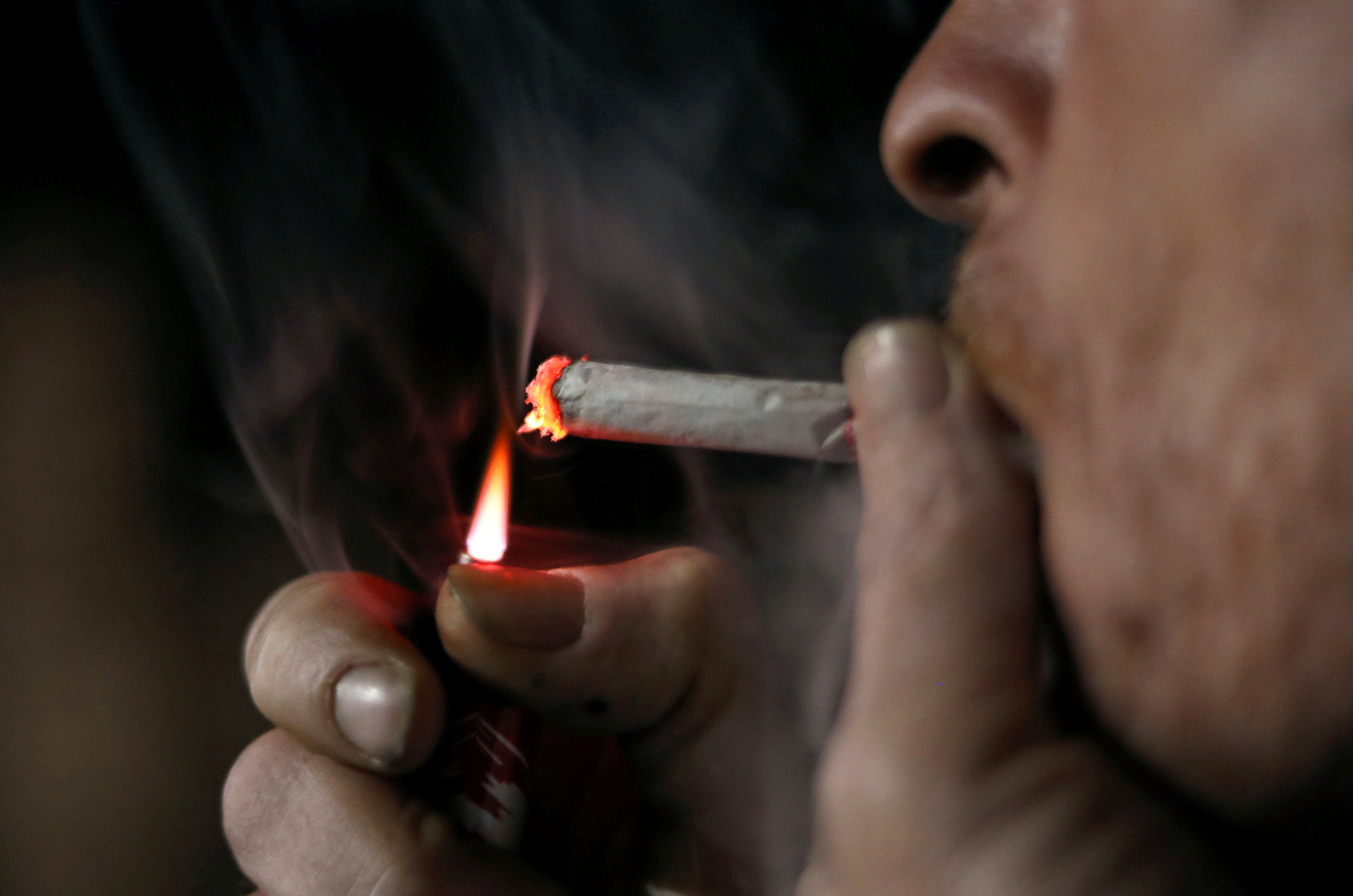 فرض رسوم جديدة على السجائر في مصر