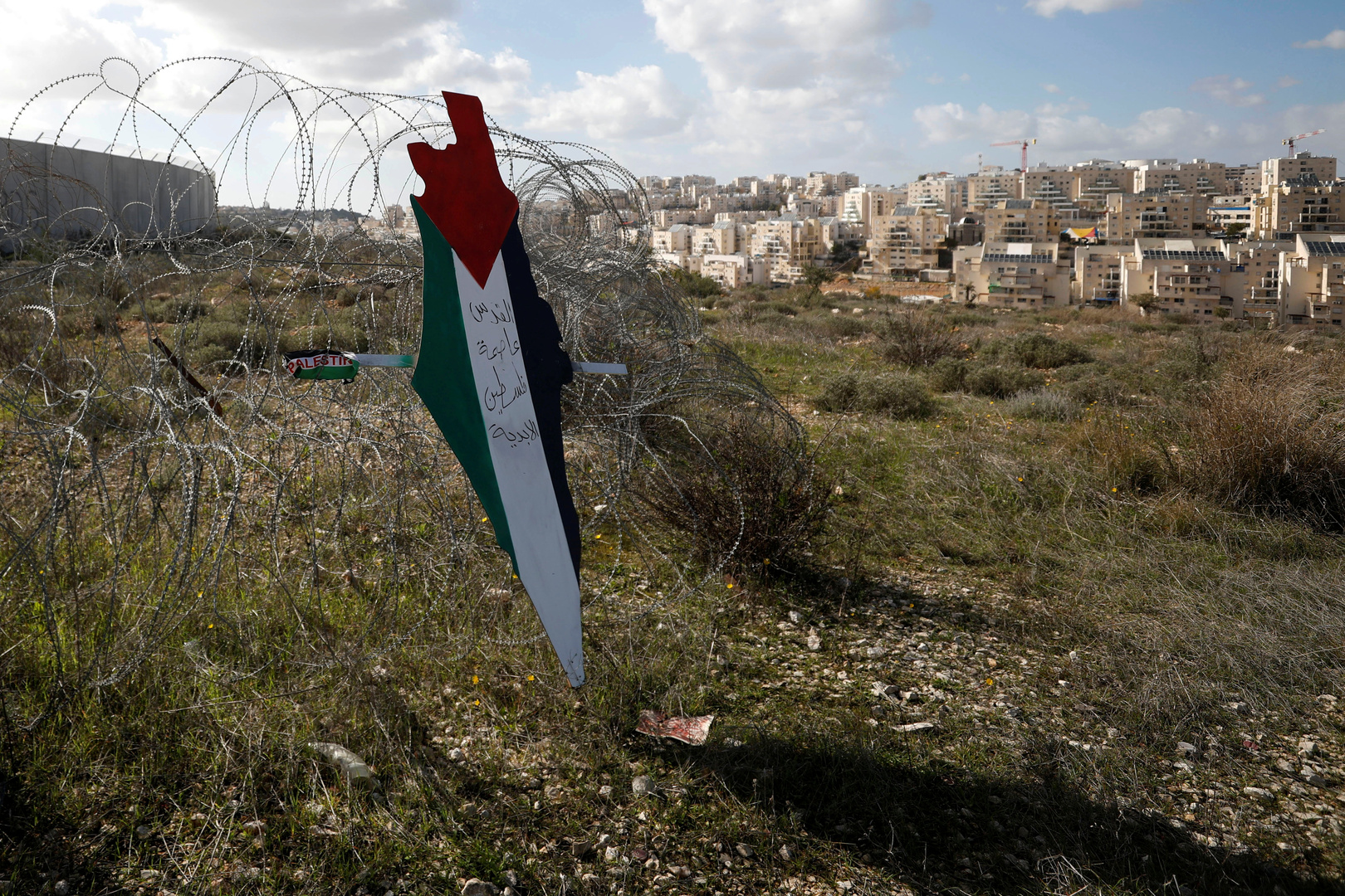 السلطة الفلسطينية تكشف عن حقيقة رفعها شكوى ضد الإمارات في الأمم المتحدة