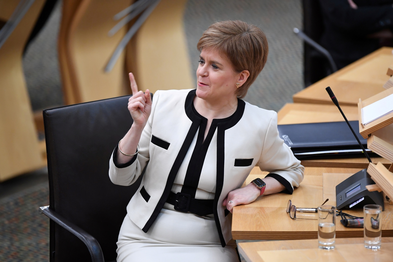 رئيسة وزراء اسكتلندا: لن ننظم أي استفتاء على الاستقلال قبل رفع قيود كورونا