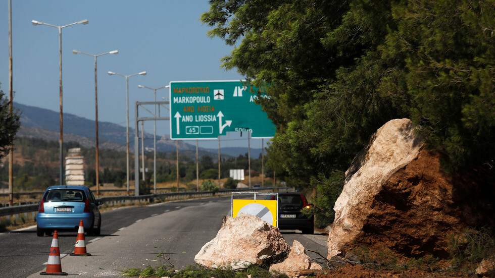 زلزال بقوة 4.8 درجة يضرب جزيرة ليسبوس اليونانية