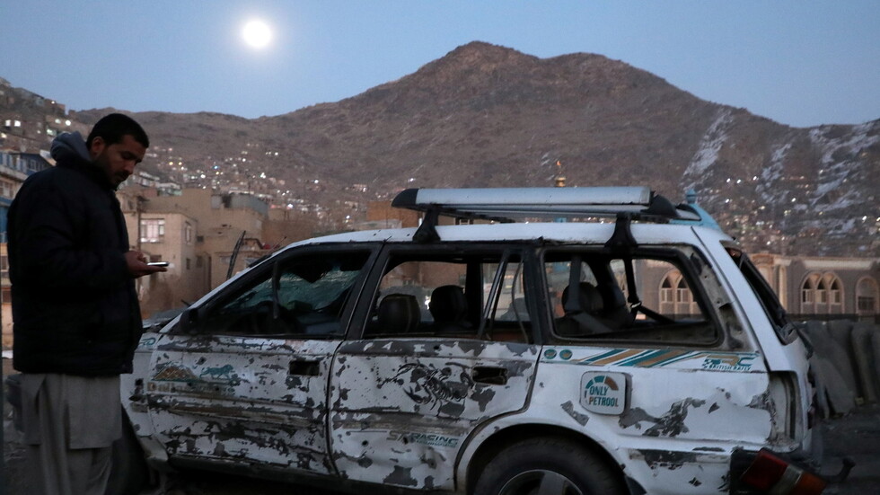 نجاة مسؤول أفغاني كبير من هجوم بقنبلة في كابل