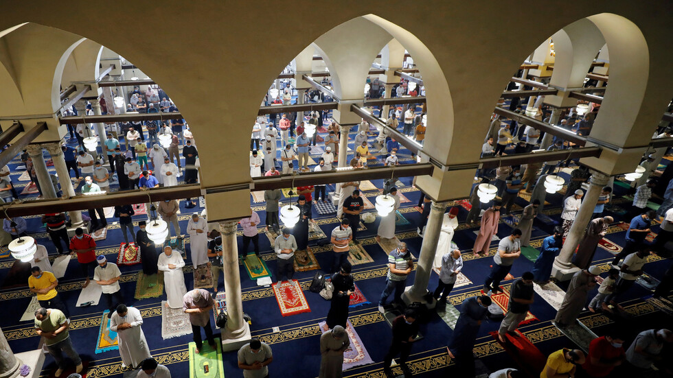 برلماني: هيئة الأوقاف المصرية عائق حقيقي أمام التنمية في مصر