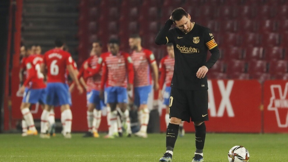 شاهد.. كينيدي يحرج ميسي وبرشلونة