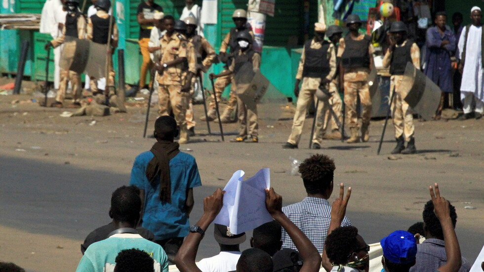 وفد من الاتحاد الأوروبي يزور الخرطوم