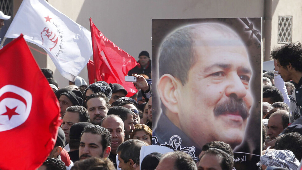 وسط إجراءات أمنية مشددة.. مسيرة وسط العاصمة تونس بمناسبة إحياء ذكرى اغتيال شكري بلعيد