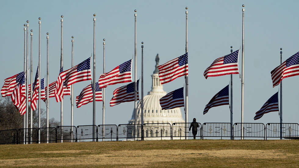 ارتفاع عجز الميزانية الأمريكية 165 مليار دولار في يناير الماضي
