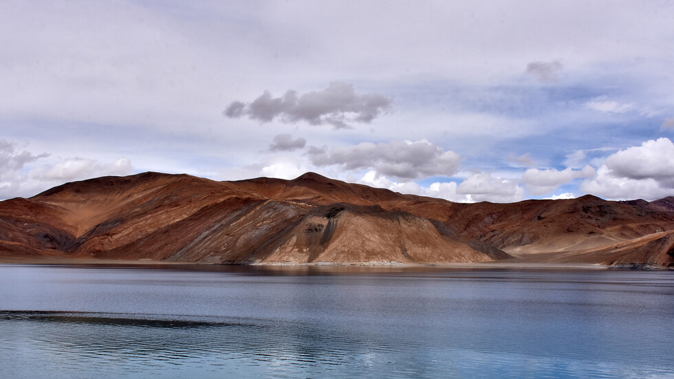 اتفاق هندي صيني على سحب القوات من منطقة حدودية متنازع عليها