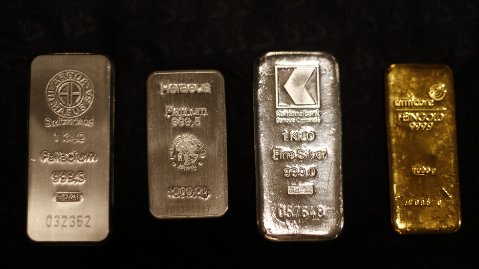 البلاتين عند ذروة أكثر من 6 سنوات