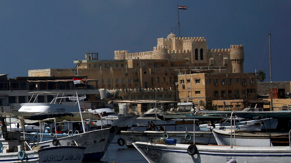 مصر.. مركز تابع لأكاديمية العلوم الروسية يعثر على بقايا سفن تجارية قديمة جدا بالإسكندرية