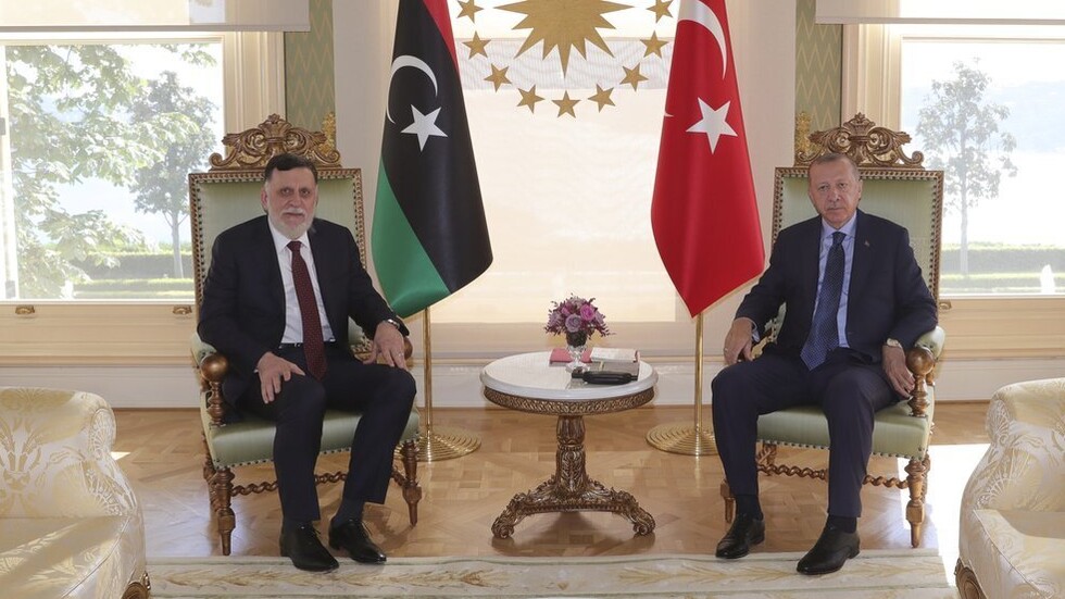 مصر واليونان وقبرص تحث السلطات الليبية الجديدة على إلغاء المذكرات المبرمة بين "الوفاق" وتركيا