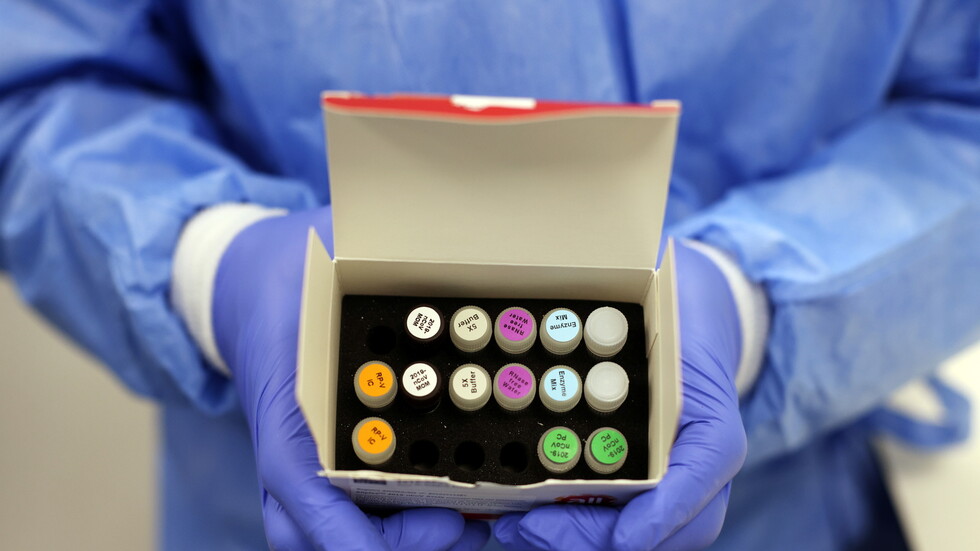 رغم الانتقادات لعدم تطعيم الفلسطينيين.. إسرائيل تخزن ألوف الجرعات من لقاح 