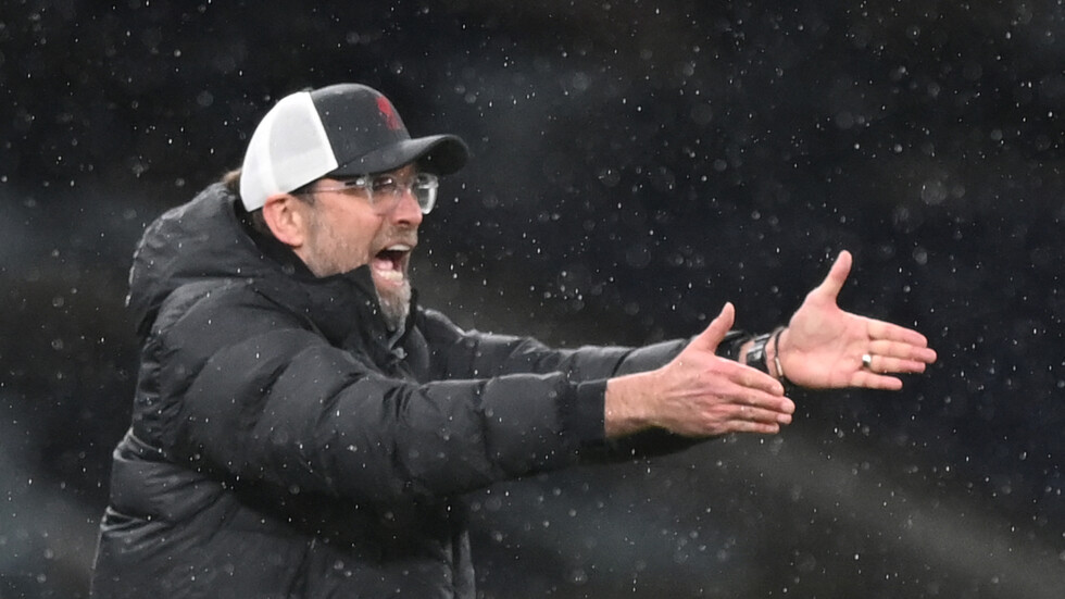 كلوب يصدم عشاق "الريدز" بكلمة واحدة حول التتويج بالبريميرليغ