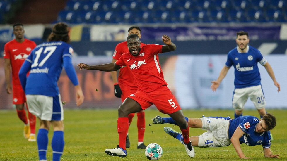 بايرن ميونخ يفوز بسباق التعاقد مع "هدف ليفربول"