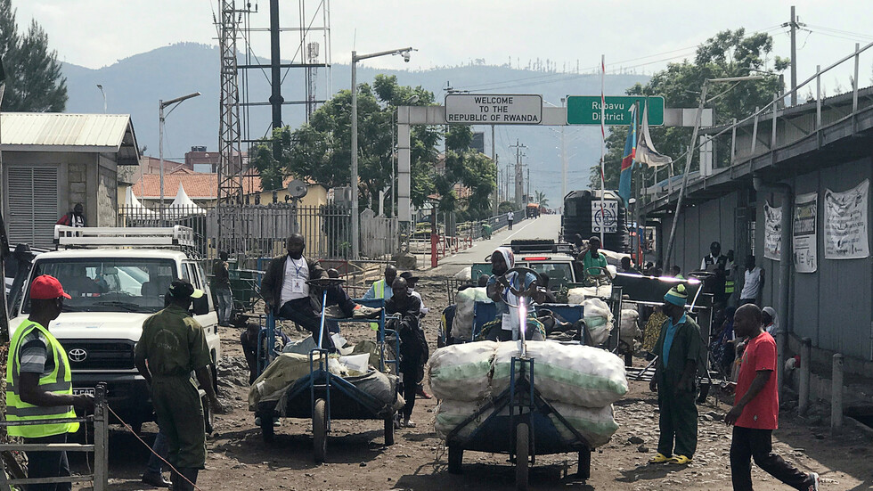 الكونغو.. مسلحون يقتلون أكثر من 15 جنديا ومدنيا ويحرقون كنيسة