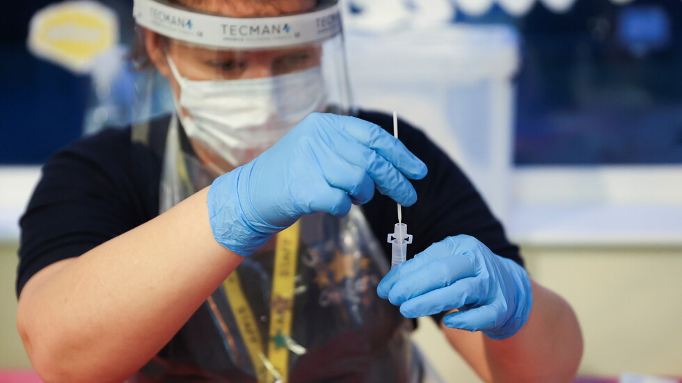 بريطانيا.. 15.3 مليون مواطن تلقوا الجرعة الأولى من لقاح كورونا