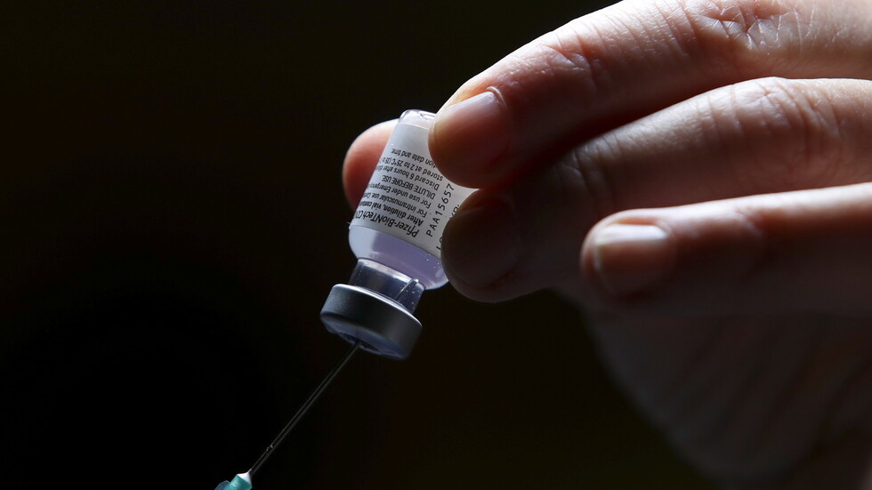 استطلاع: 25٪ من الإسرائيليين الذين لم يتلقوا اللقاح يرفضون تطعيمهم ضد كورونا