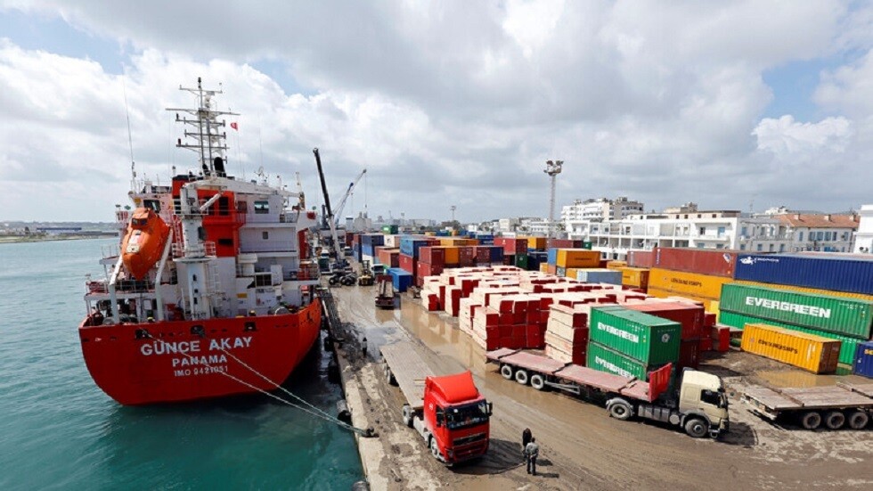 تونس الكشف عن آخر تطورات ملف النفايات الإيطالية