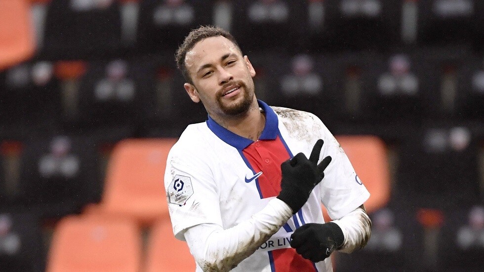 "تغريدة" نيمار الساخرة من برشلونة قد تكلفه غاليا