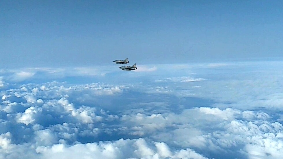 روسيا تعلن عن اعتراض مجموعة من الطائرات الحربية الفرنسية فوق البحر الأسود