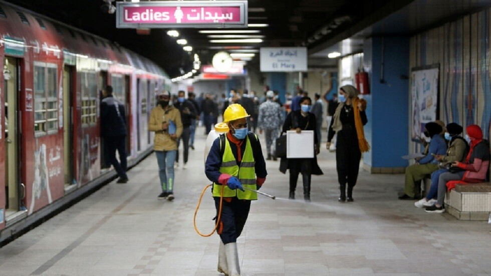 مصر تسجل 618 إصابة و49 وفاة جديدة بفيروس كورونا