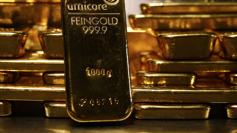 الذهب يرتفع عن أدنى مستوى في شهرين ونصف