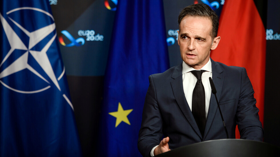 ألمانيا: إيران 