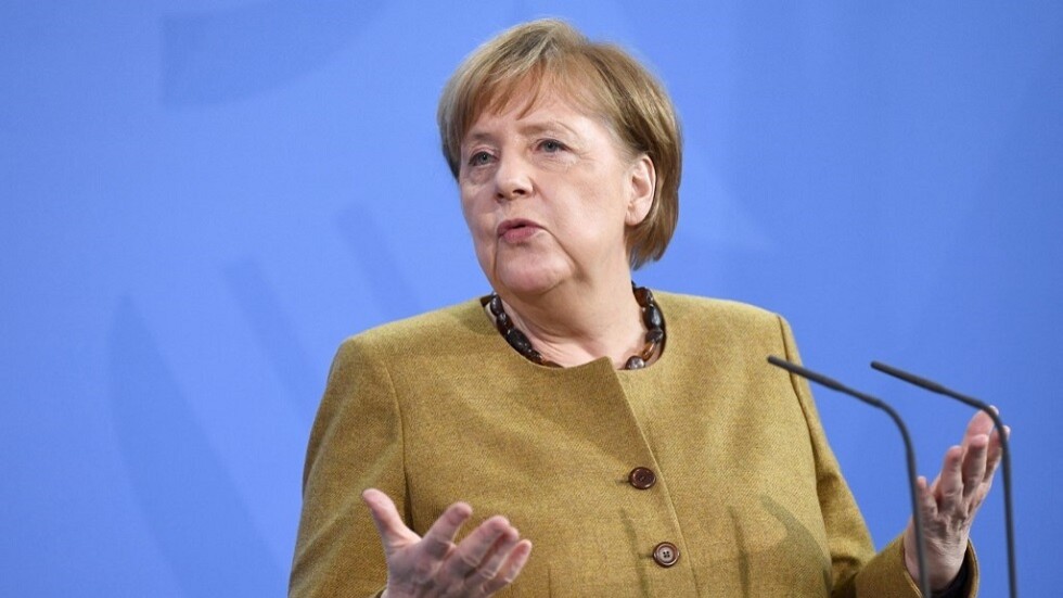 ميركل: تحدثت مع روحاني قبل أيام وسنعمل على إحياء المفاوضات بشأن الاتفاق النووي الإيراني