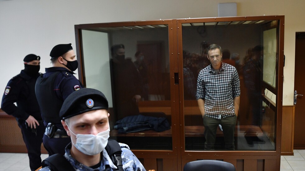 محكمة روسية تعاقب نافالني بدفع غرامة تتجاوز 11 ألف دولار في قضية تشهير