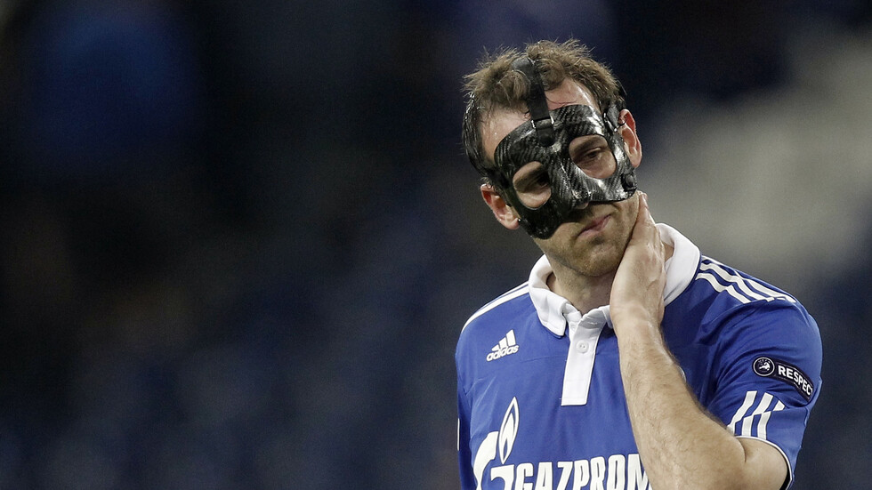 محاكمة ميتسلدر بتهمة نشر صور إباحية للأطفال