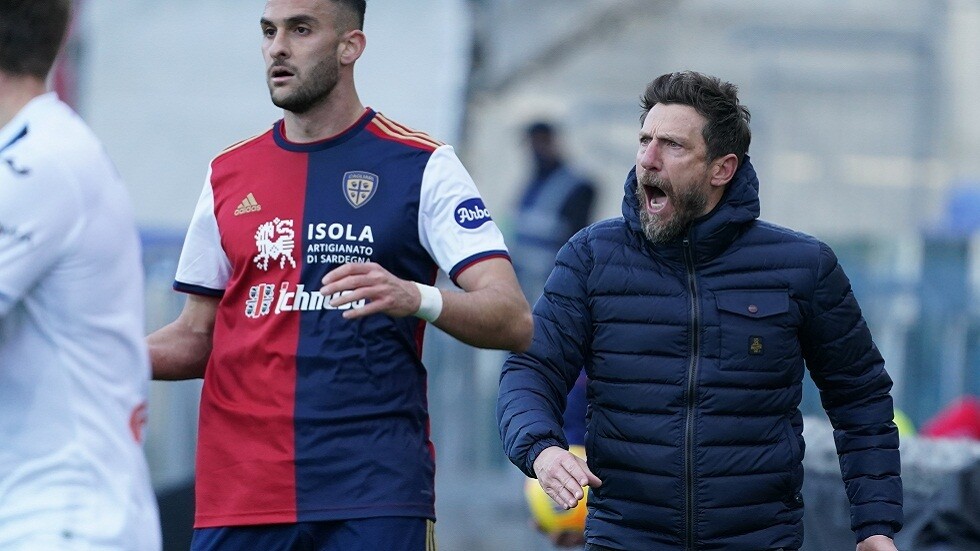 كالياري يقيل مدربه دي فرانشيسكو بعد 16 مباراة من دون فوز ويعين سيمبليسي خلفا له