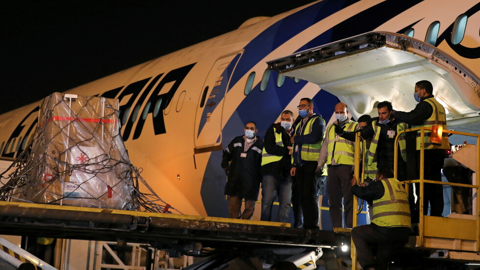 وزيرة الصحة المصرية تعلن عن موعد التسجيل للحصول على لقاح كورونا