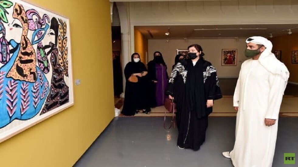 للمرة الأولى.. الشارقة تسلط الضوء على الفنانة الجزائرية باية محي الدين بأكثر من 70 لوحة