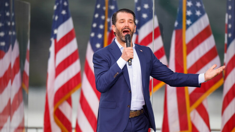 ترامب جونيور يخضع للتحقيق