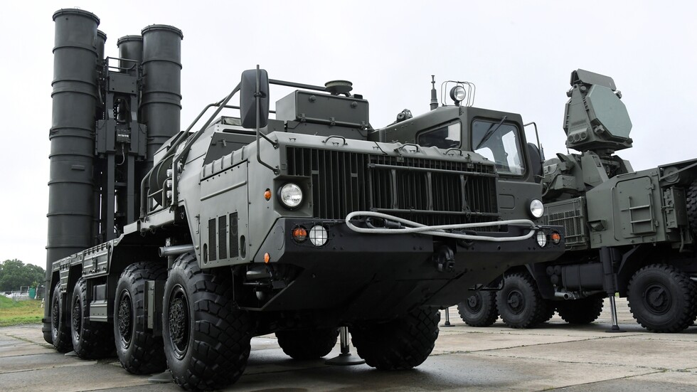 حادث مروري في ضواحي موسكو بمشاركة "إس-400"