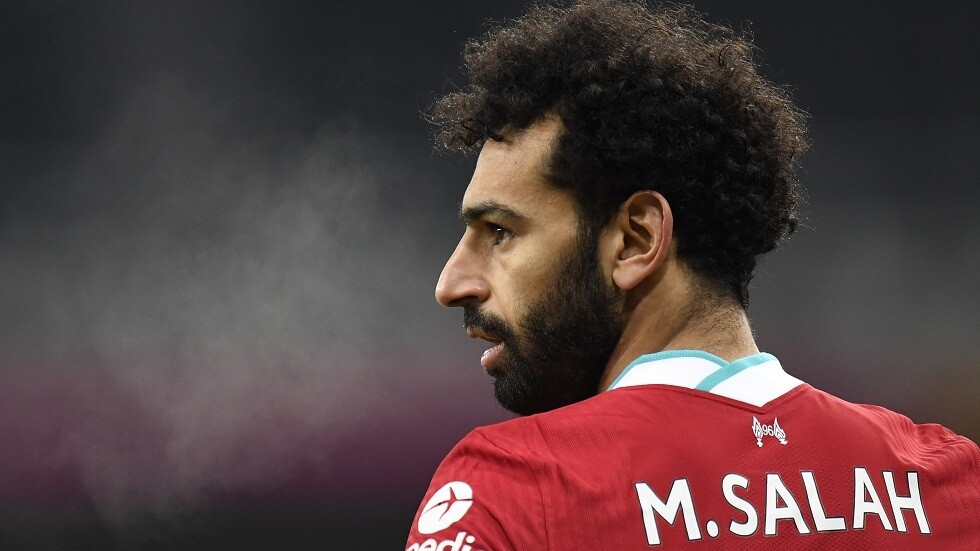 بالفيديو.. محمد صلاح يظهر على برج خليفة