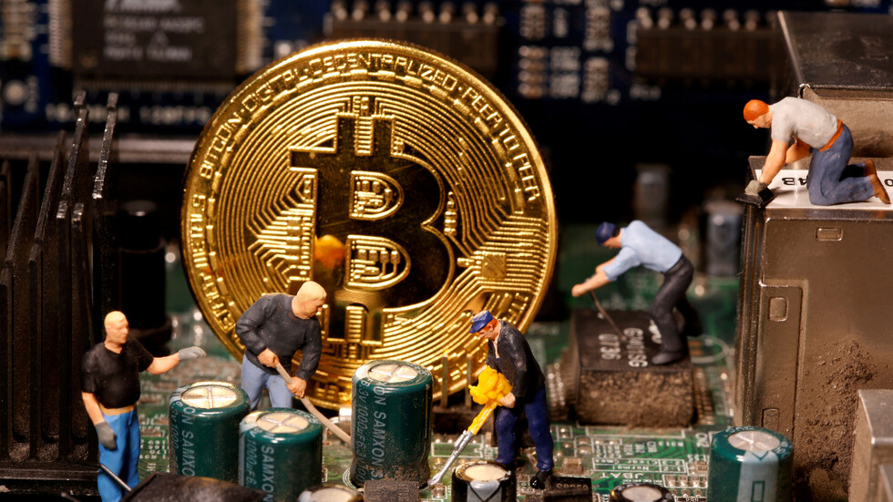 خبراء يتحدثون عن أثر مدمر "للبيتكوين"