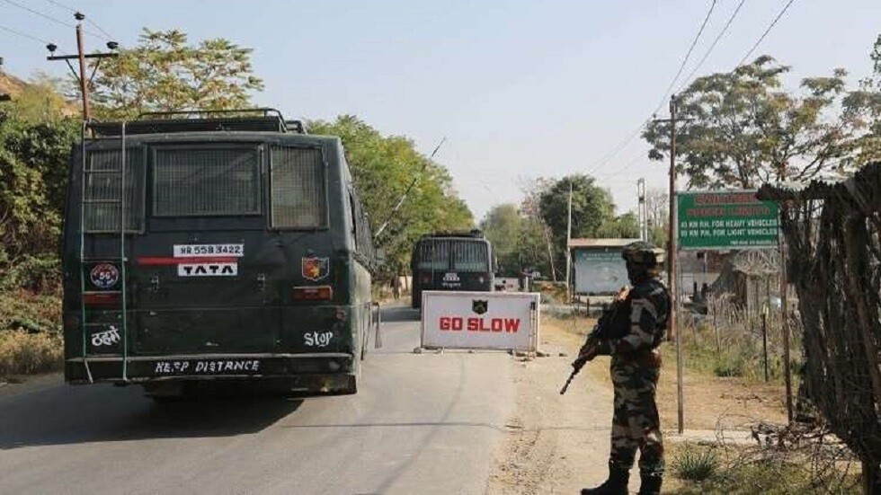 الهند.. قلق أمني بعد وصول "القنابل اللاصقة" إلى كشمير