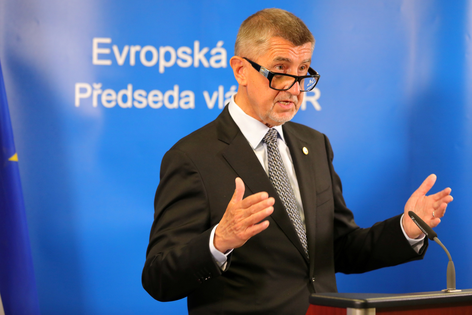 التشيك تعلن اهتمامها بترخيص الاتحاد الأوروبي 