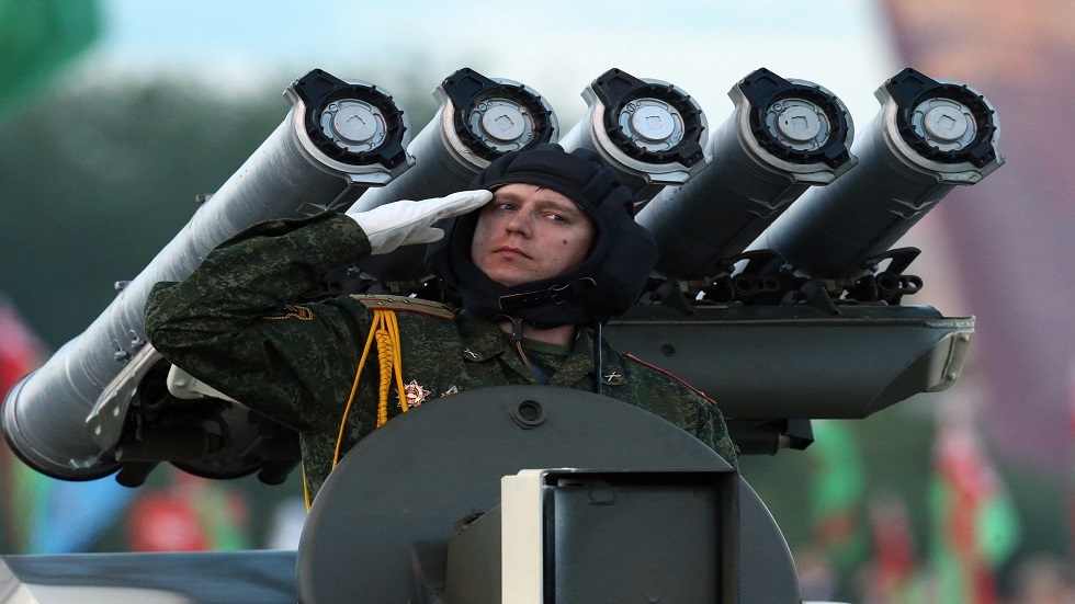 روسيا تصمم منظومة مضادة للدبابات تستطيع تدمير الدرونات