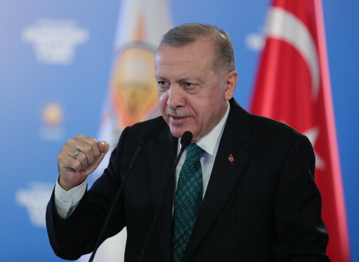 أردوغان يهنئ المنفي ودبيبة باختيارهما لقيادة السلطة التنفيذية في ليبيا
