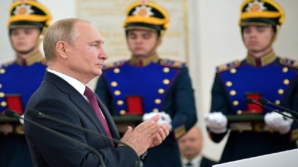 بوتين: روسيا ترغب وستطور العلاقات مع اليابان