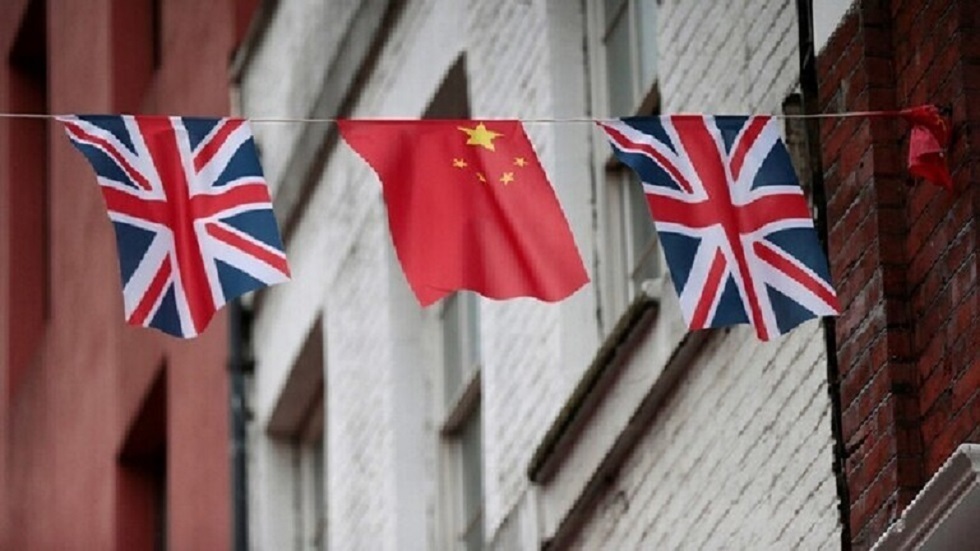 الاتحاد الأوروبي يعلق على حظر القنوات المتبادل بين الصين وبريطانيا