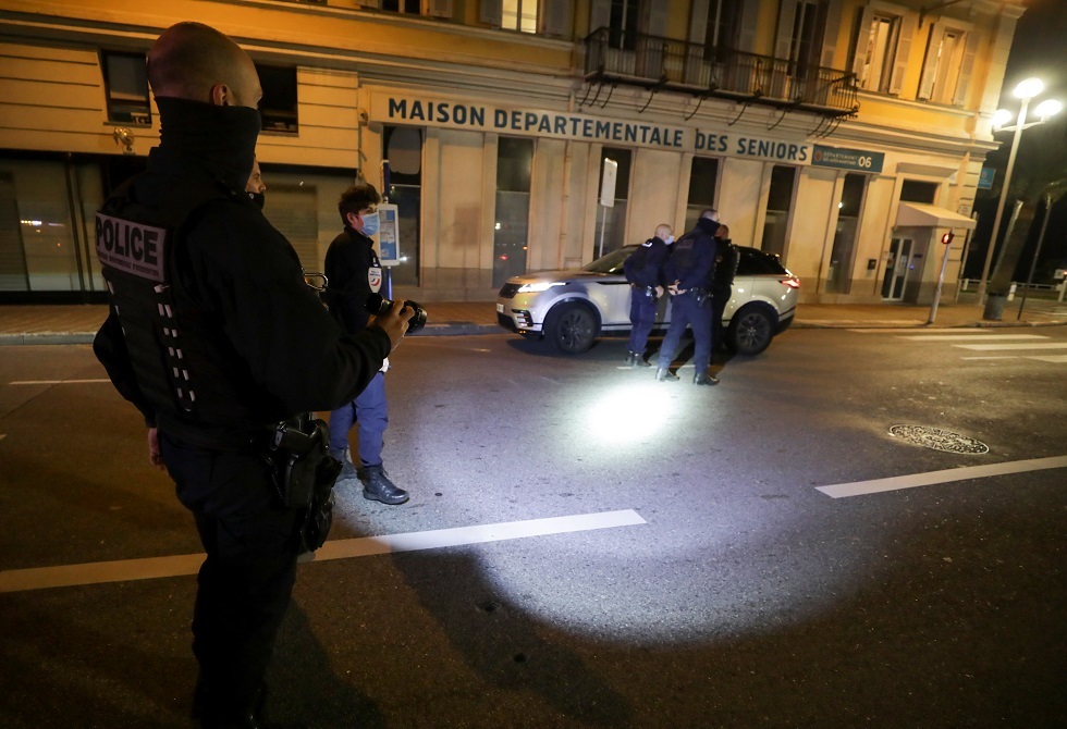 فرنسا.. مقتل مراهق وإصابة اثنين خلال شجار عشرات الأشخاص